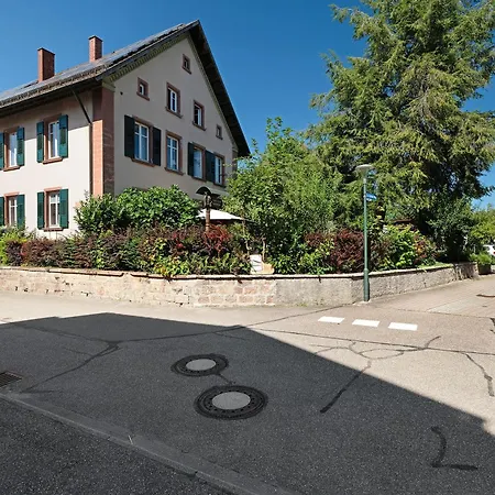 Schlafen Im Historischen Haus Gasthuis Weier